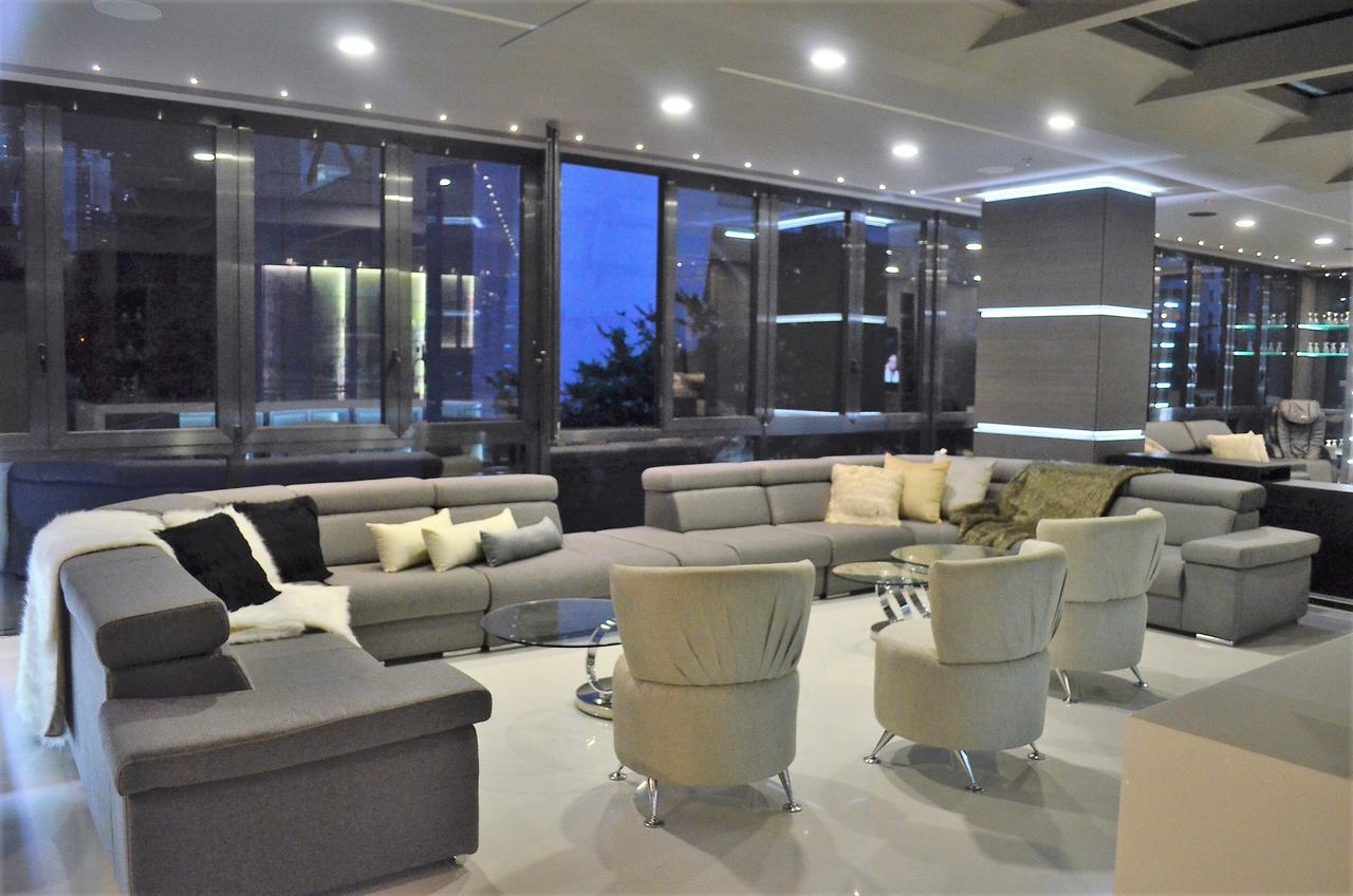 Hotel Paris Luxury Suites Medellin Exterior photo