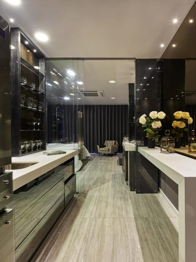 Hotel Paris Luxury Suites Medellin Room photo
