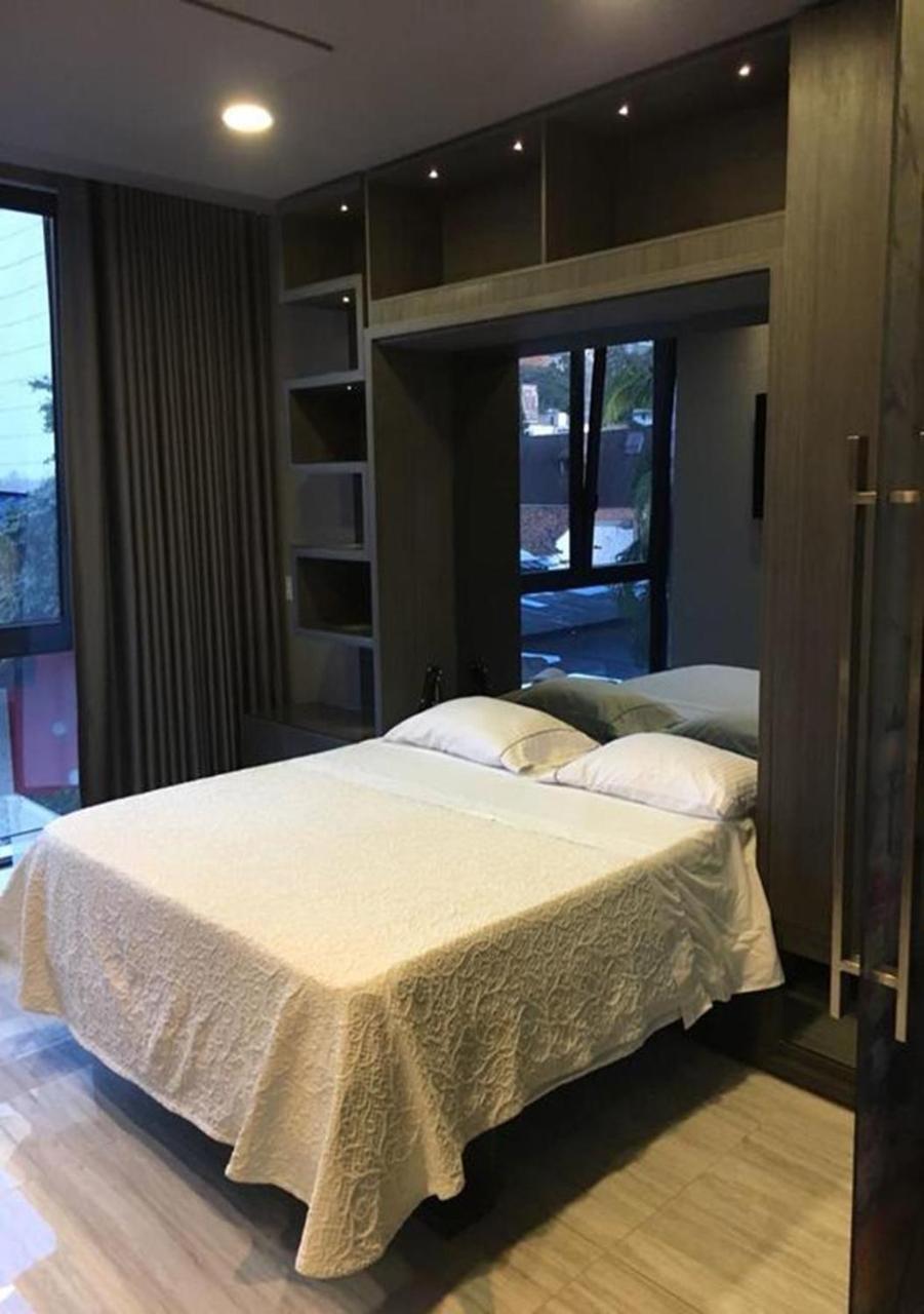 Hotel Paris Luxury Suites Medellin Exterior photo
